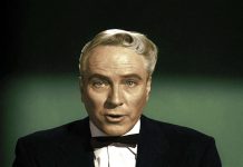 The Amazing Criswell Predicts